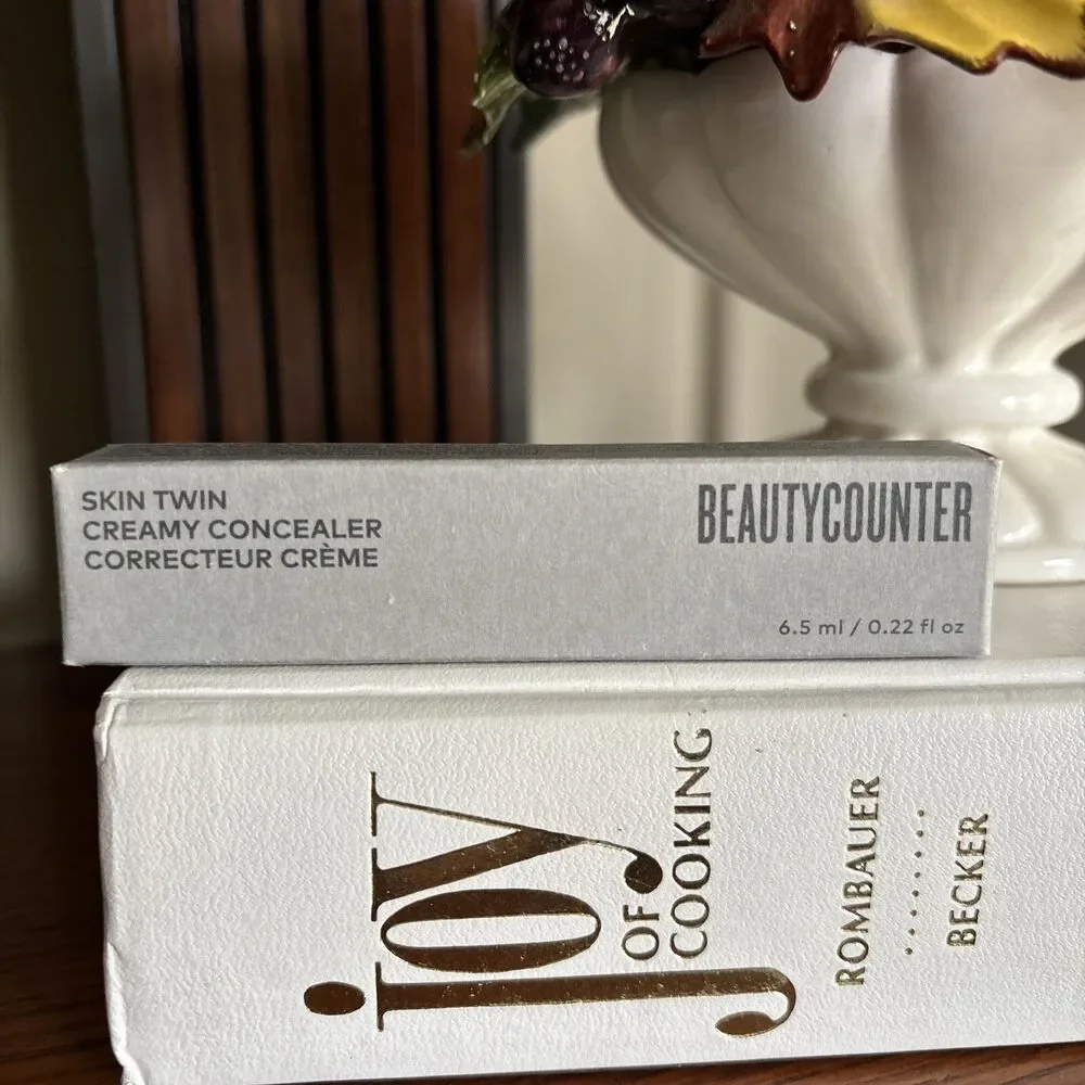 Beautycounter Skin Twin Creamy Concealer 6.5 ml/0.22 floz - Tan 3 -NEW in Box